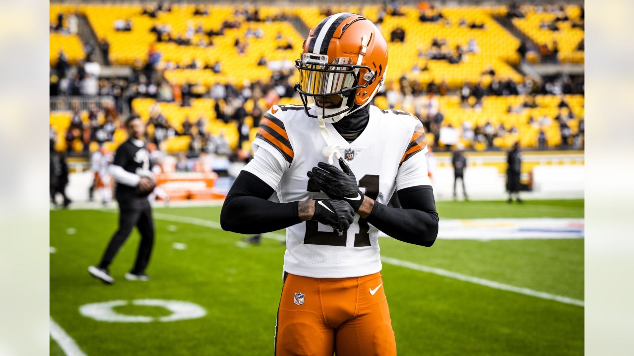 Cleveland Browns cornerback Denzel Ward, 2022-2023 season 