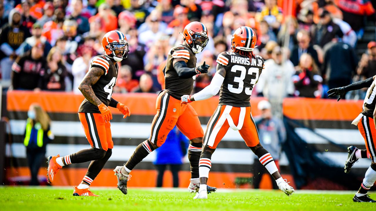 Photos: Week 8 - Steelers at Browns Game Action