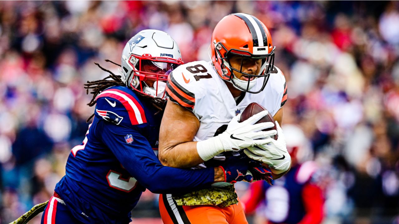 NFL results: Patriots lay down gauntlet, Browns' bubble bursts and