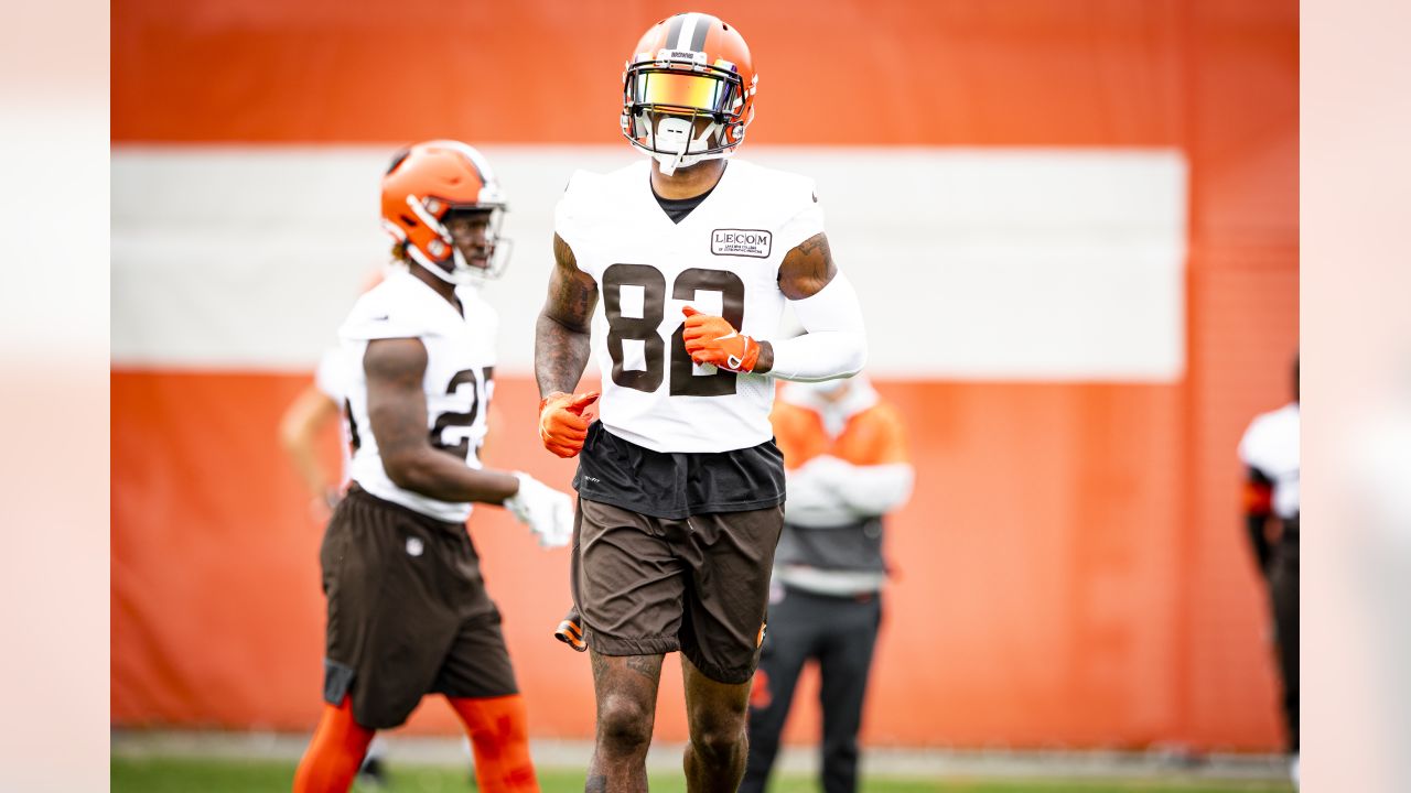 Browns' COVID-19 issues persist, JOK designated for return, Baker sore