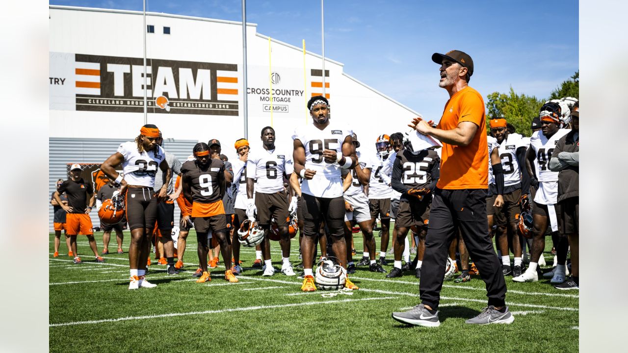 PHOTOS: Myles Garrett football camp at Gilmour Academy, June 11, 2022 –  News-Herald