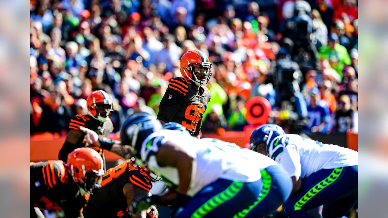 Seattle Seahawks quarterback Russell Wilson (3) warms up before an NFL  football game against the Cleveland Browns, Sunday, Oct. 13, 2019, in  Cleveland. The Seahawks won 32-28. (AP Photo/David Richard Stock Photo -  Alamy