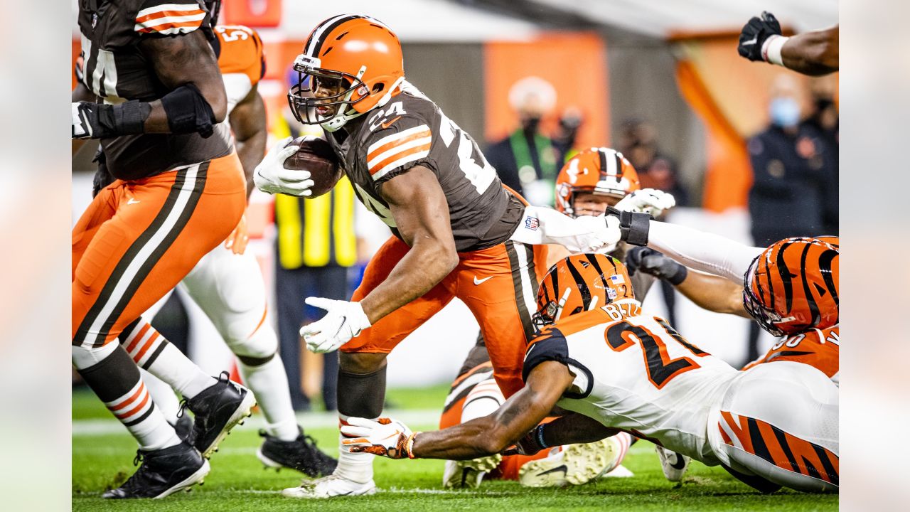 Chubb's TD was while wearing only one shoe