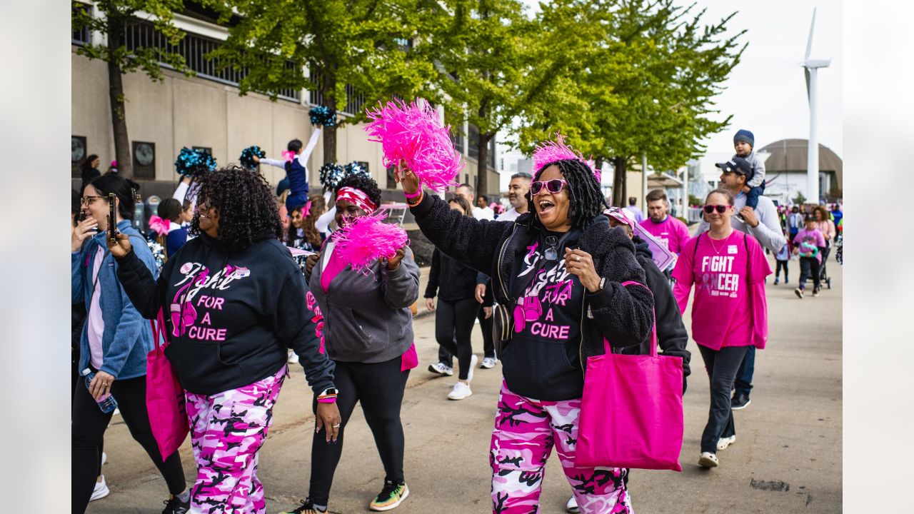 Pittsburgh Steelers Women's Breast Cancer Awareness Crucial