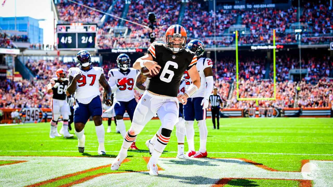 Browns overcome sloppy first half to down Texans, 31-21, in home opener 