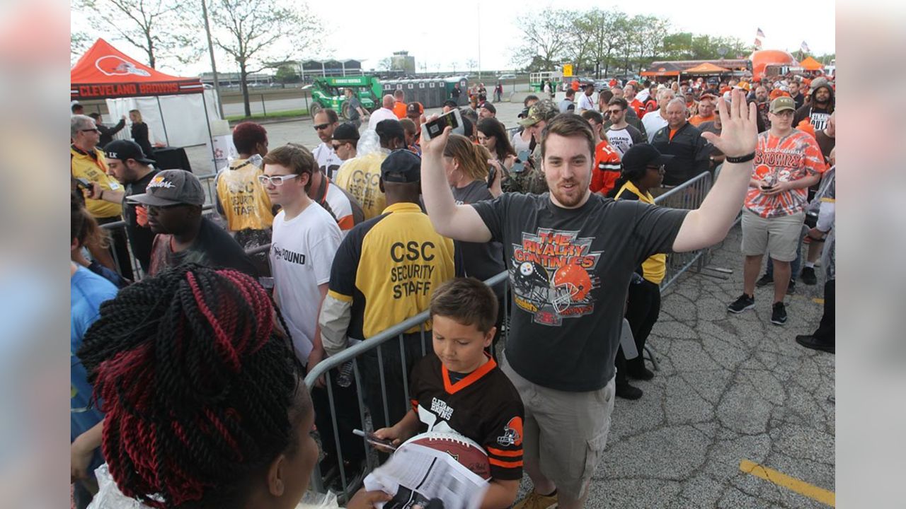 Photos: Browns Fans Enjoy Draft Tailgate