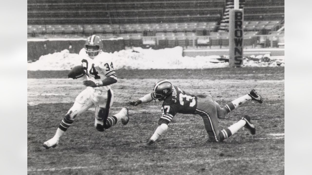 Cleveland Browns: Remembering Greg Pruitt and the tearaway jersey - Dawgs  By Nature