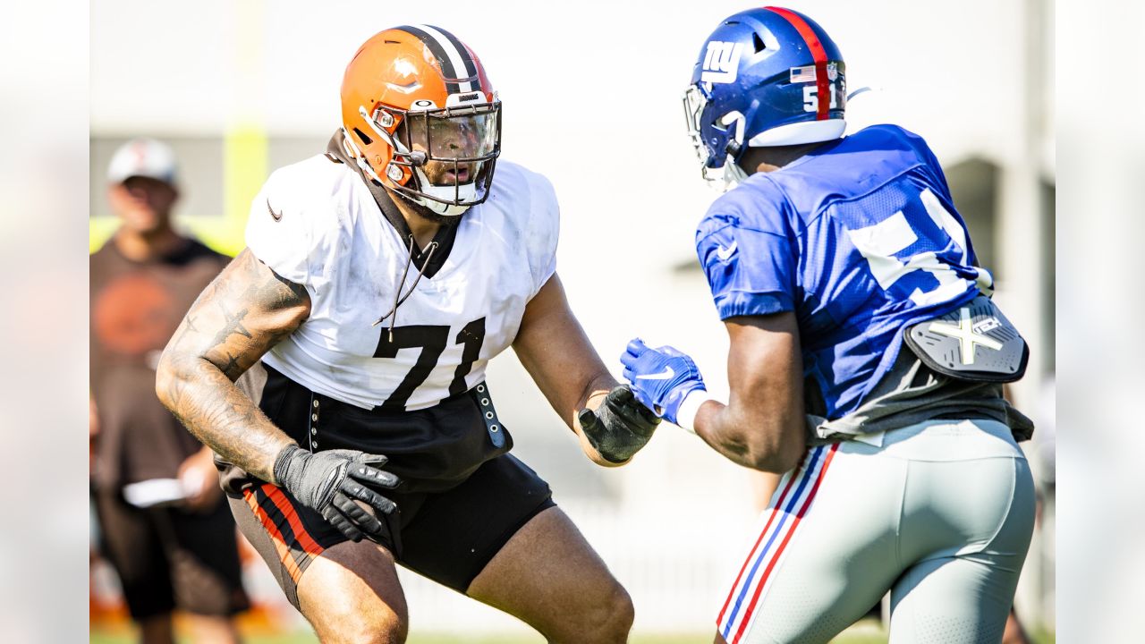 Giants get 'gameday vibes' from practice with Browns