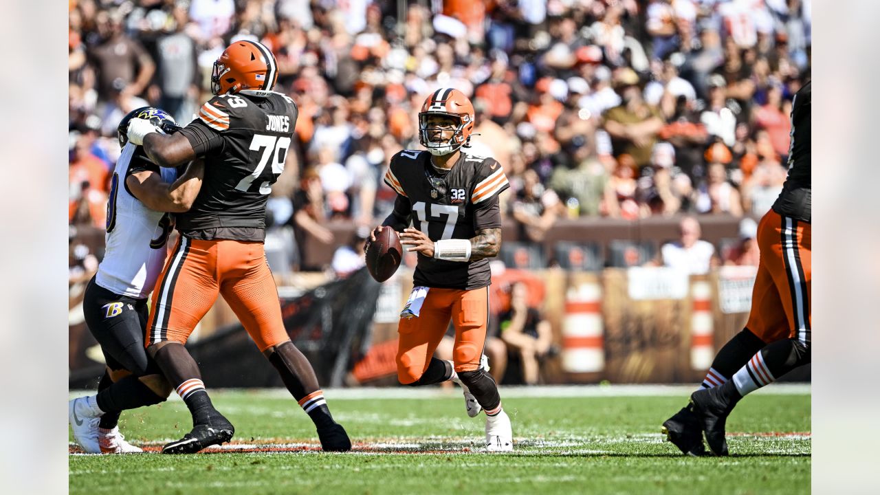 Cleveland Browns vs. Baltimore Ravens, Cleveland Browns Stadium, 1 October