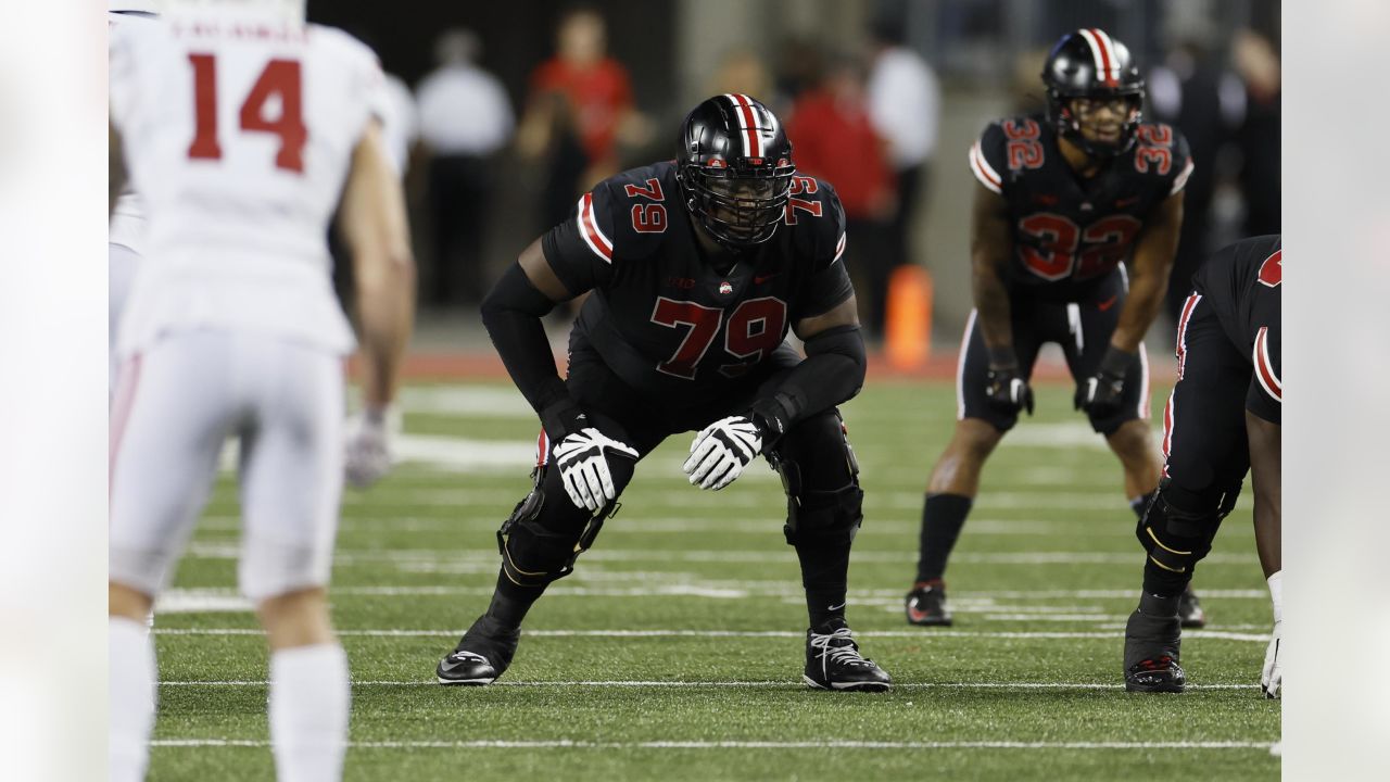 Cleveland Browns offensive tackle Dawand Jones (79) looks on