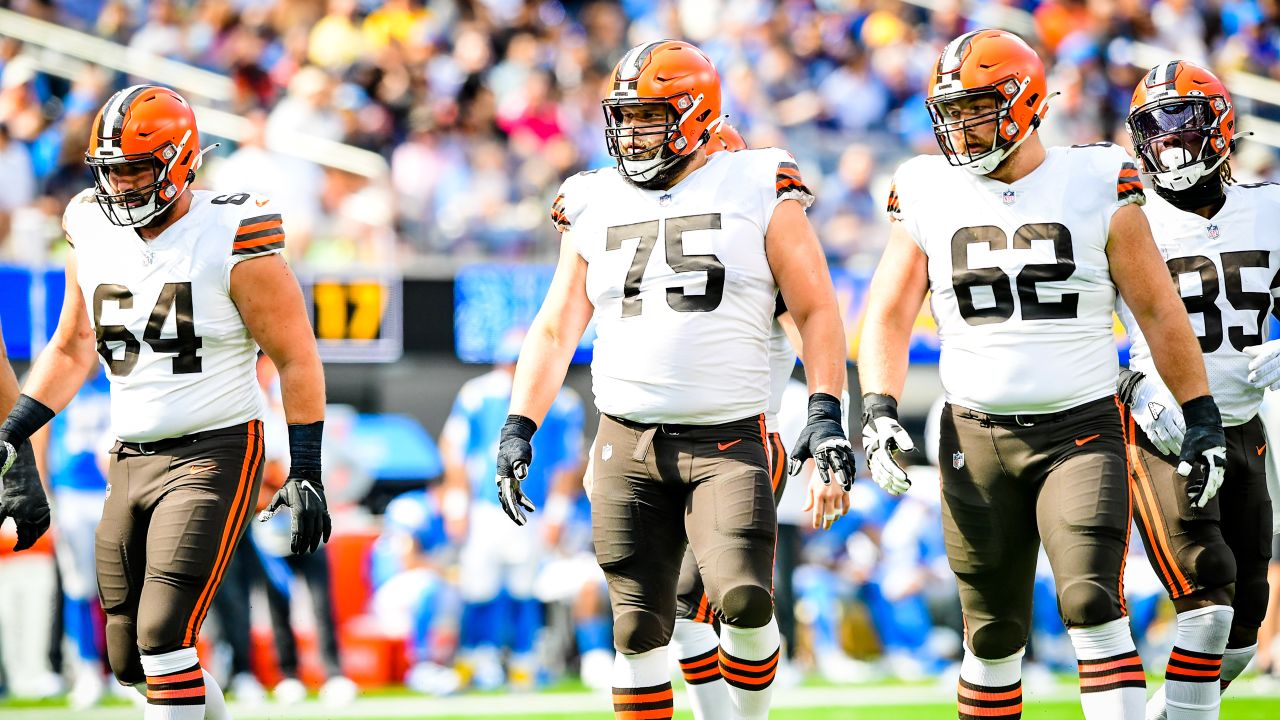 Photos: Week 5 - Browns at Chargers Game Action