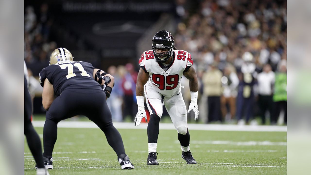 Atlanta Falcons - Official: DE Adrian Clayborn and DE