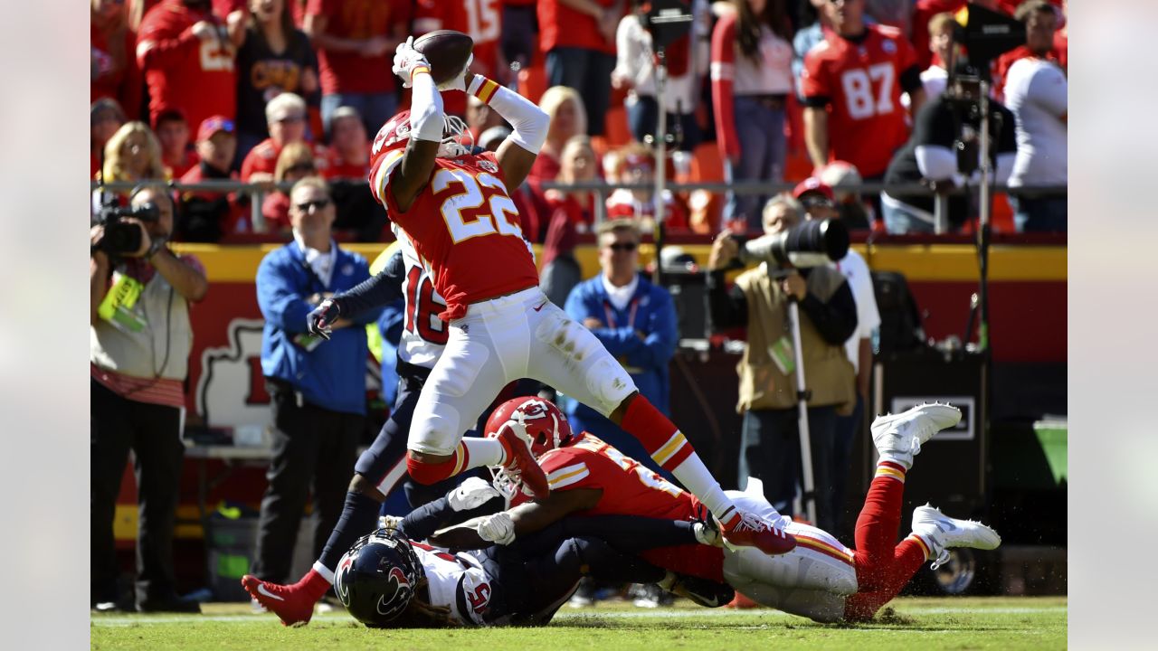 Kansas City Chiefs safety Juan Thornhill during pre-game warmups