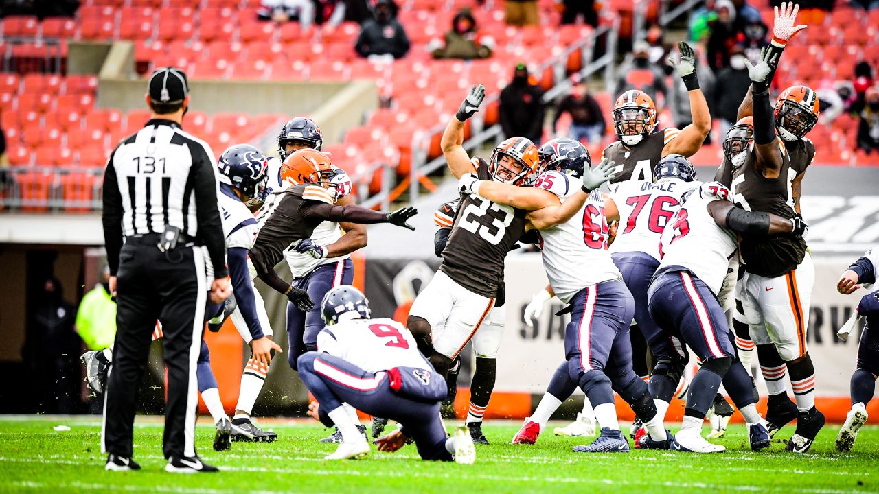 Nick Chubb lifts Cleveland Browns to 10-7 win over Houston Texans