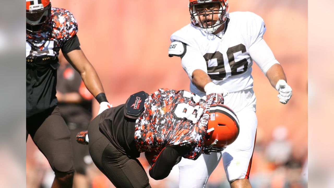 Reports: Cleveland Browns sideline reporter Nathan Zegura suspended 8 games  for yelling at official