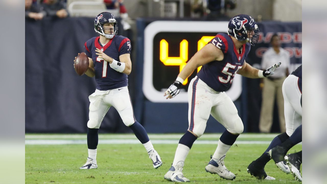 Patriots Looked Into Trade For Texans QB Case Keenum