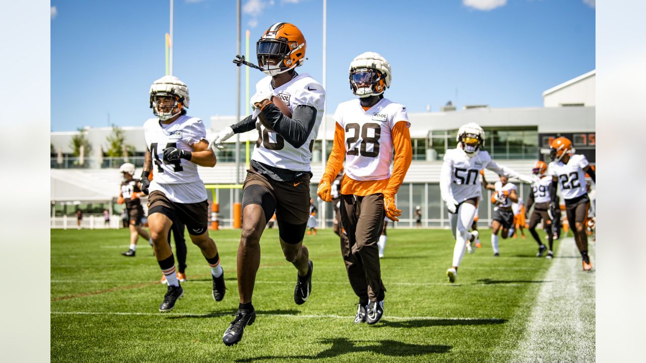 Denzel Ward bulks up and works on his ball skills: Browns Training Camp  observations Day 3 