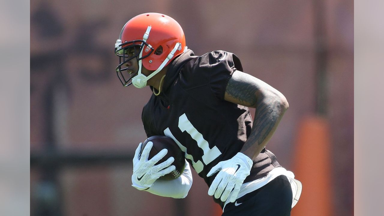 Terrelle Pryor morphing into wide receiver with Cleveland Browns - Sports  Illustrated