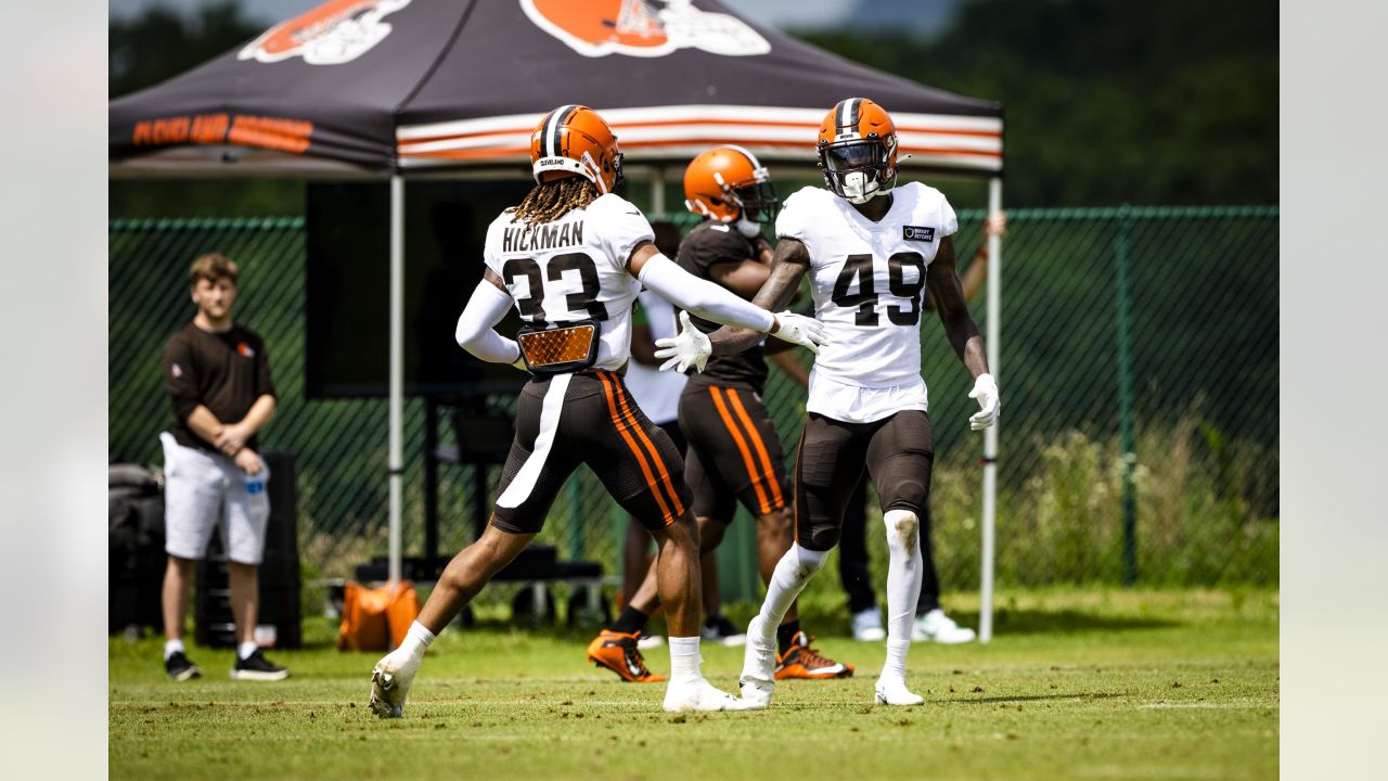 Cleveland Browns cornerback Martin Emerson Jr. takes part in the NFL  football team's training camp Wednesday, Aug. 3, 2022, in Berea, Ohio. (AP  Photo/David Richard Stock Photo - Alamy