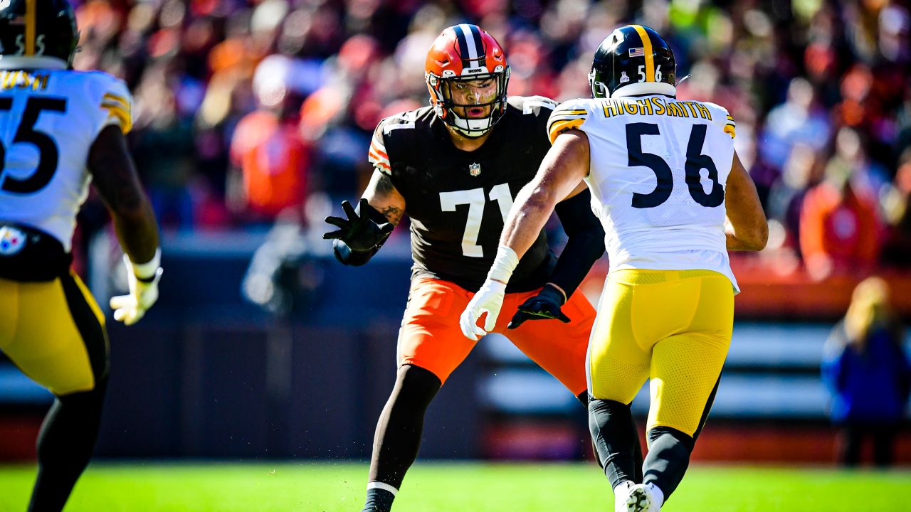 Shocking brawl mars Cleveland Browns' tense win over Pittsburgh Steelers, NFL