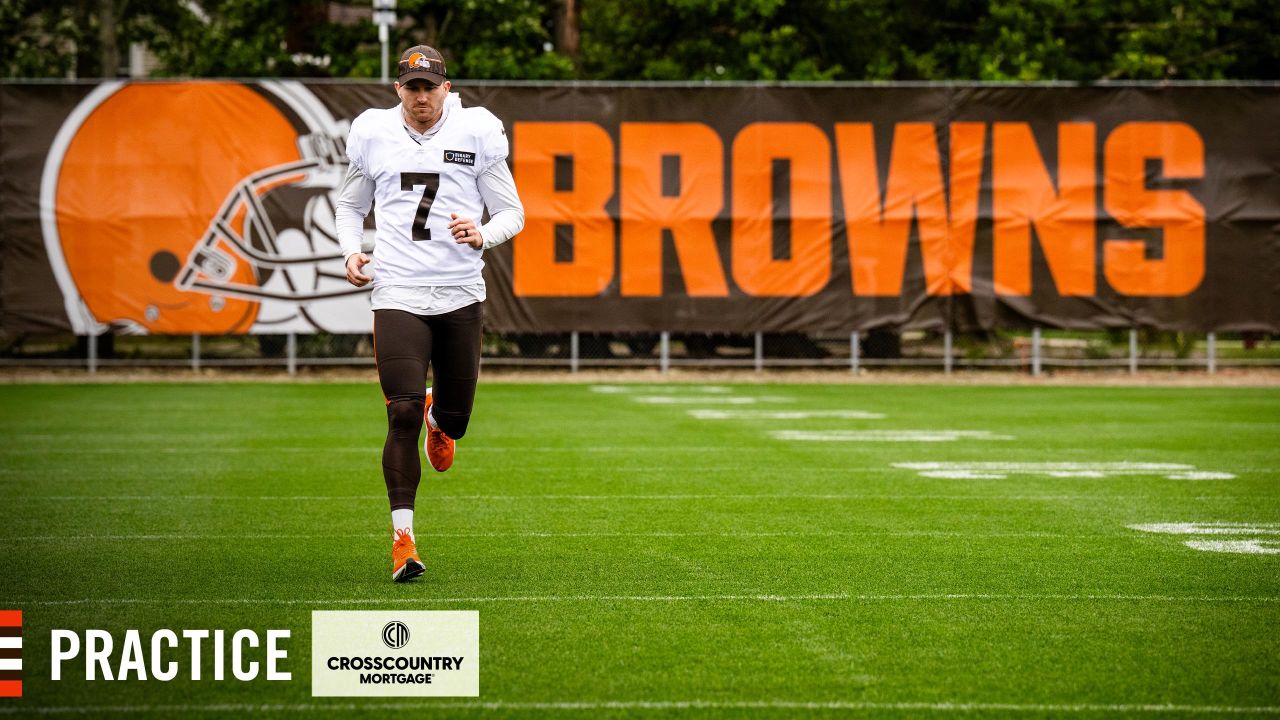 Dustin Hopkins turns dreary day into 'beautiful day' for Browns