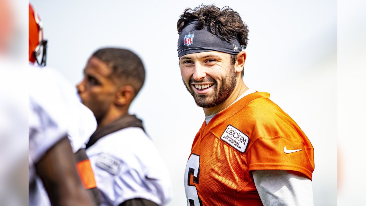 Baker Mayfield looks sharp at 1st practice of Jets week - News & Notes