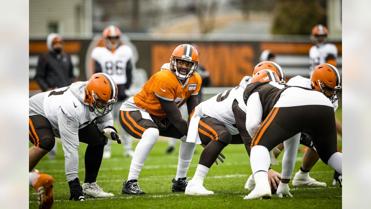 Browns out of the cold, set to face Bills indoors in Detroit - Sent-trib