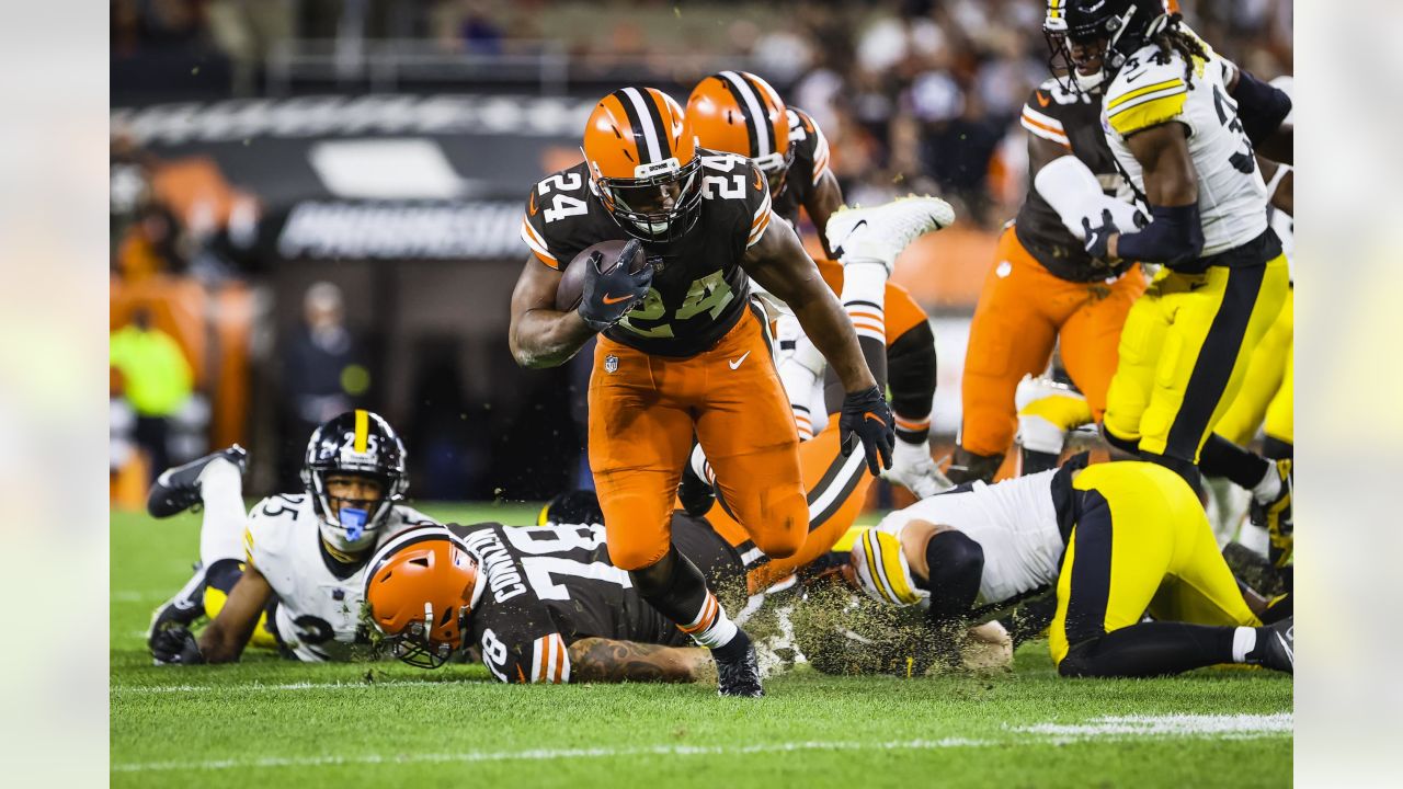 Photos: Week 3 - Steelers at Browns Game Action