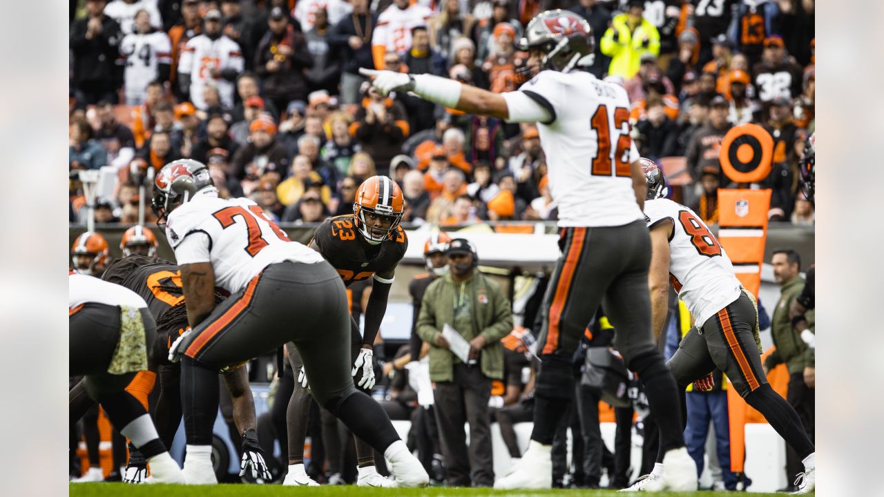 PHOTOS: Browns win vs Buccaneers 23-17