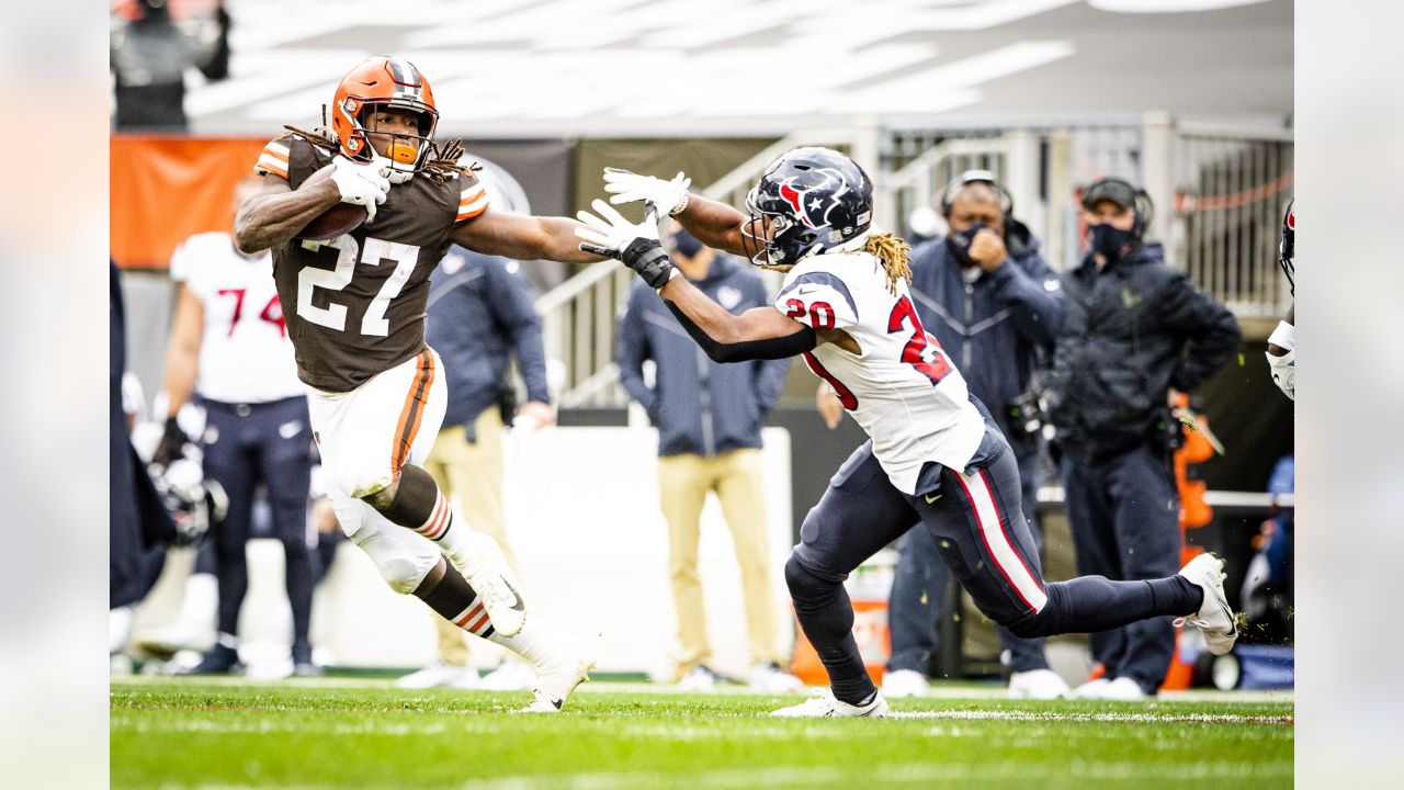 Browns nominate Nick Chubb for sportsmanship award for 3rd straight year