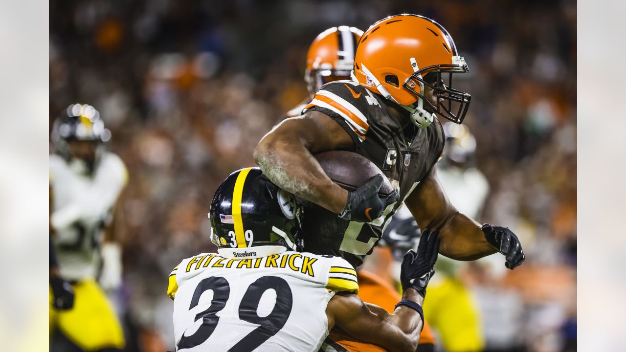 Steelers vs. Browns Final Score: Steelers end season on a high note, beat  the Browns 28-14 - Behind the Steel Curtain