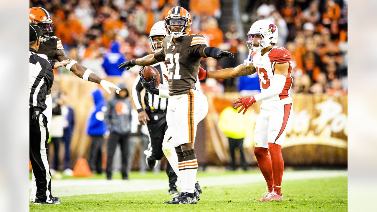 Browns CB Denzel Ward makes history with for TD vs. Texans