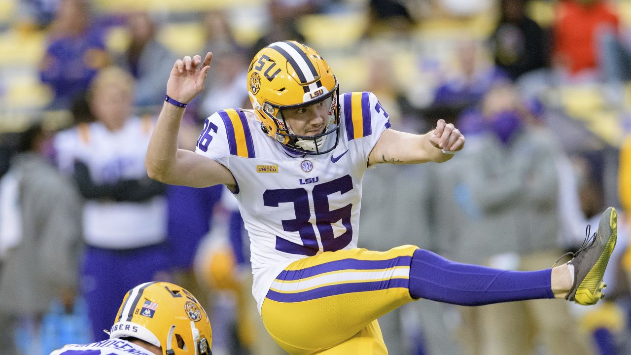 Cleveland Browns select kicker Cade York from LSU in 2022 NFL Draft