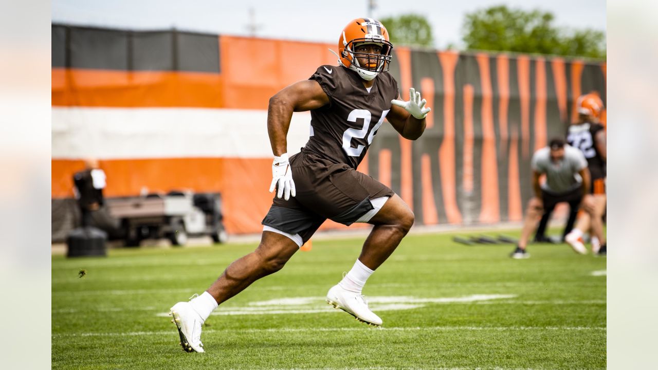 Nick Chubb nominated for 2022 FedEx Ground Player of the Year