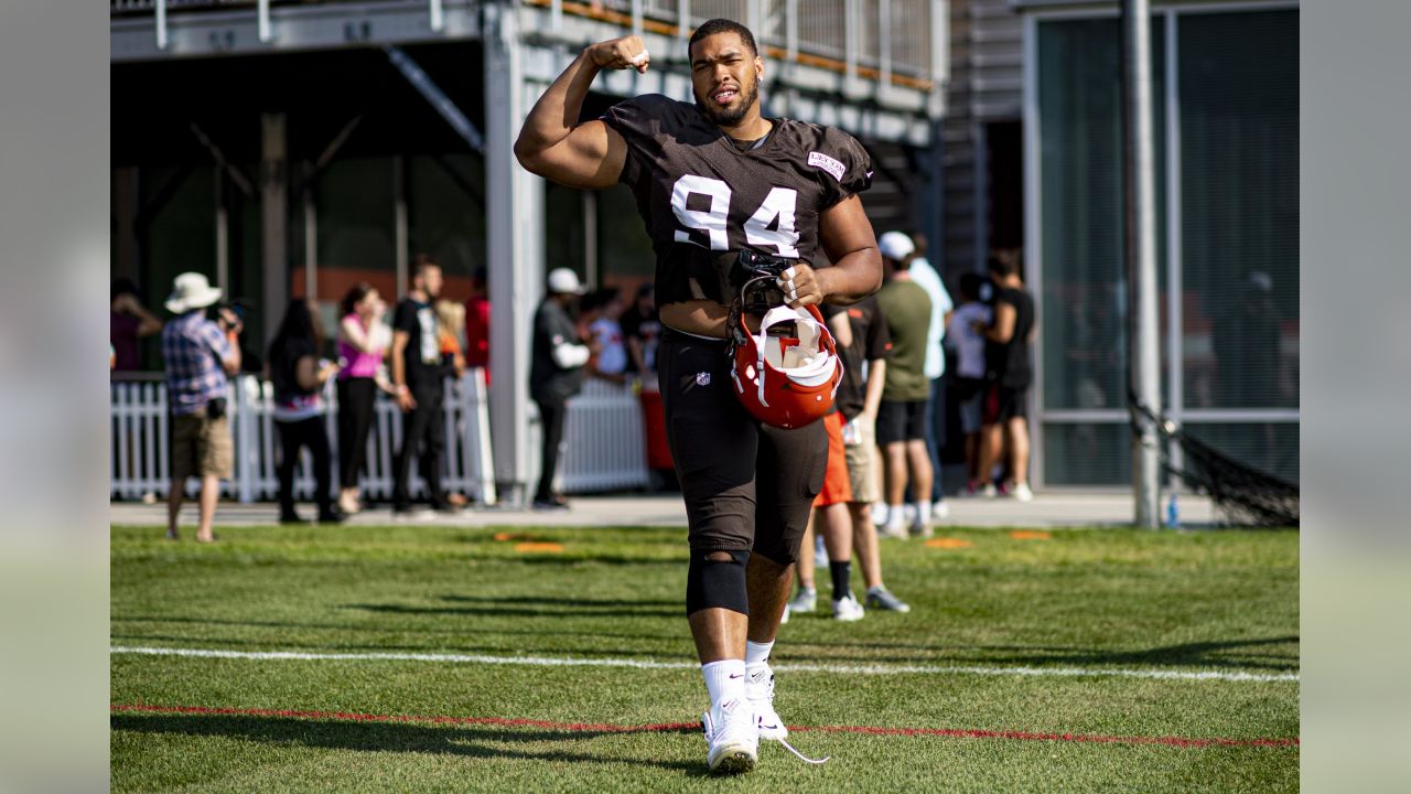 Myles Garret not in introspective mood as Browns prepare for Ravens