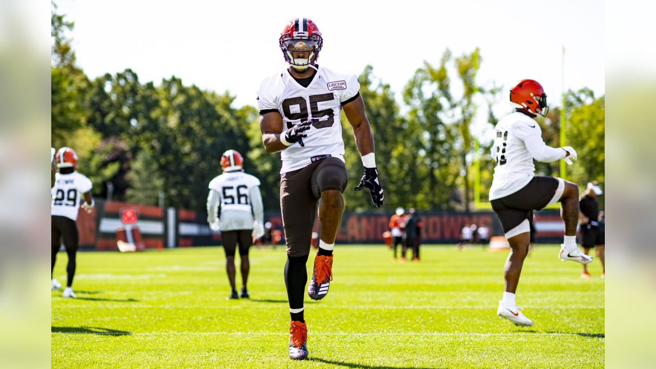 Myles Garrett pledges $5,000 per sack this season to clean water efforts