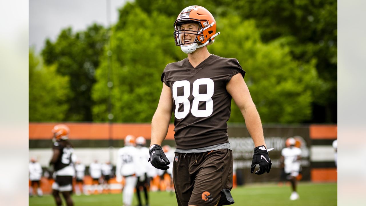 Report: Cleveland Browns to waive PK Cade York, trade for