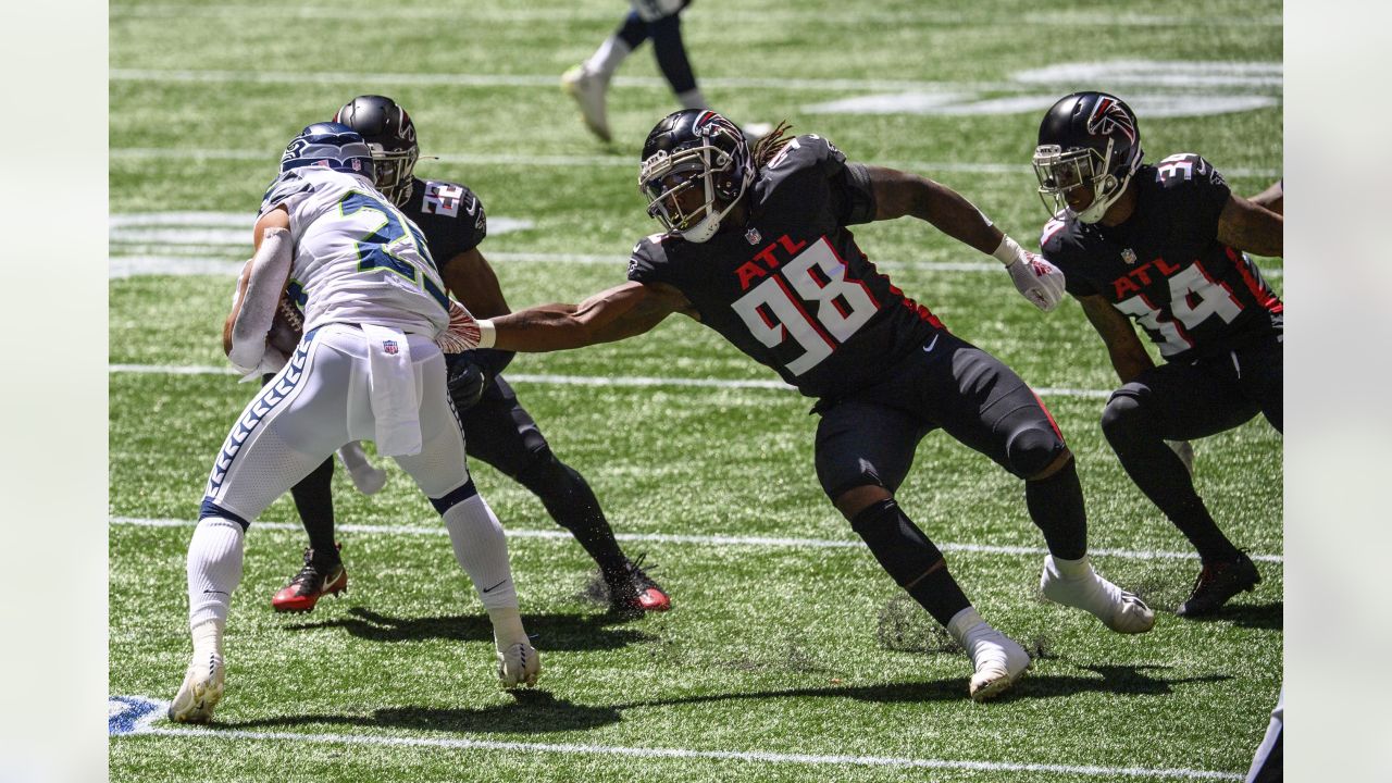 Cleveland Browns defensive end Takkarist McKinley (55) runs after the ball  during an NFL football game against the Baltimore Ravens, Sunday, Dec. 12,  2021, in Cleveland. (AP Photo/Kirk Irwin Stock Photo - Alamy