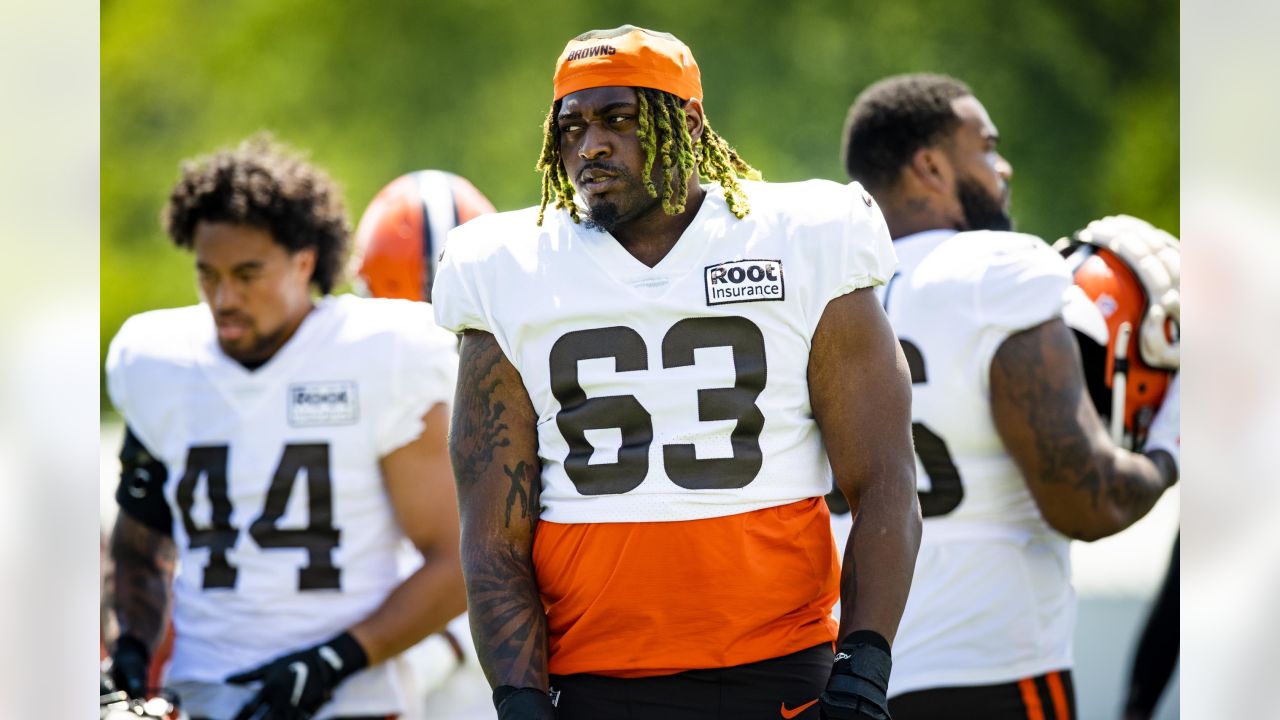 Apprenticeship over, Nick Harris ready to be Browns starting center