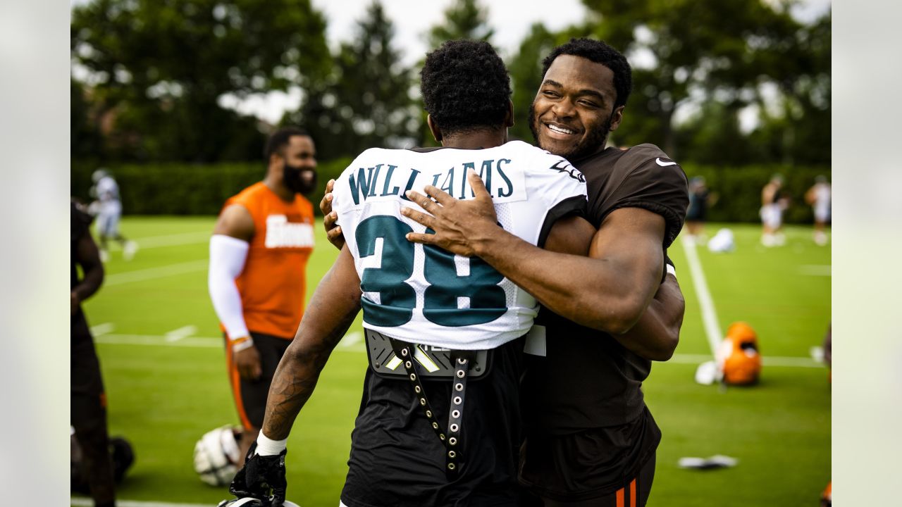 Eagles training camp: 70 photos from day one at the NovaCare Complex