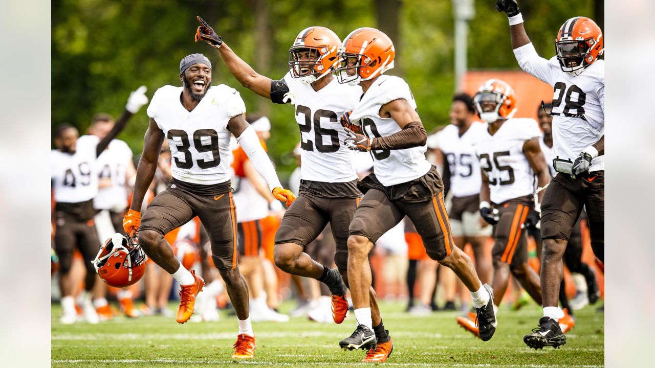 Greg Newsome II named Browns' Maurice Bassett Award winner for standout  training camp performance