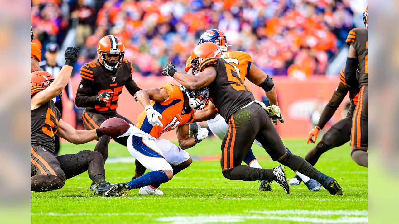 Browns hold on for narrow victory over visiting Broncos