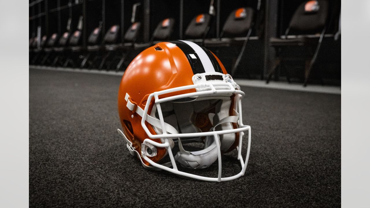 Browns Unveil White Helmets to be Used in 3 Games This Season - Sports4CLE,  7/18/23 