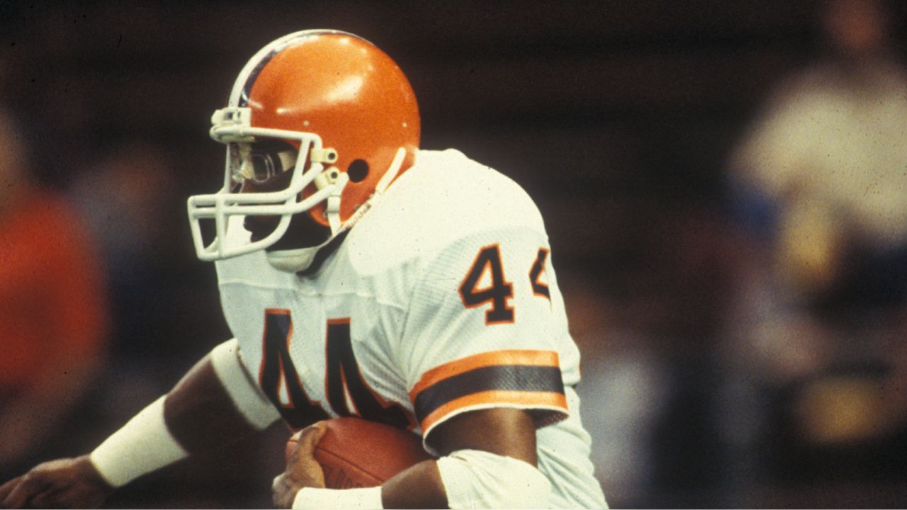 Report: Browns making minor tweak to helmets with new uniforms