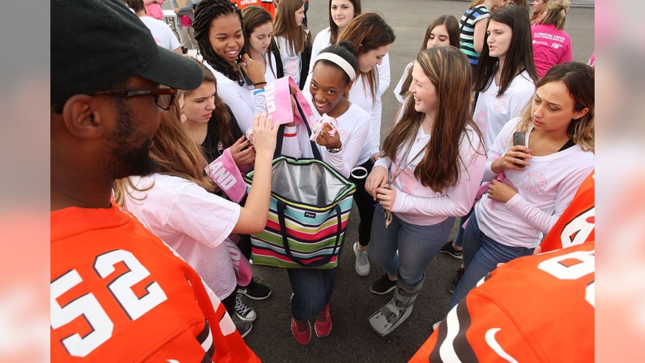 Students and faculty weigh in on NFL and breast cancer – The Connection