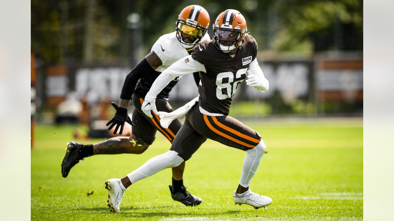 Cleveland Browns offensive tackle James Hudson III (66) lines up for a play  during an NFL football game against the Baltimore Ravens, Sunday, Dec. 12,  2021, in Cleveland. (AP Photo/Kirk Irwin Stock