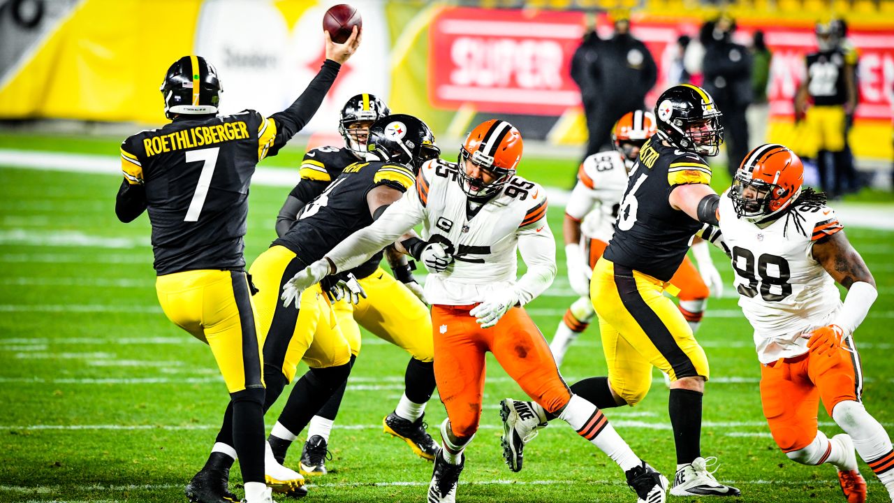 Browns wild card photos:  photographers' favorite