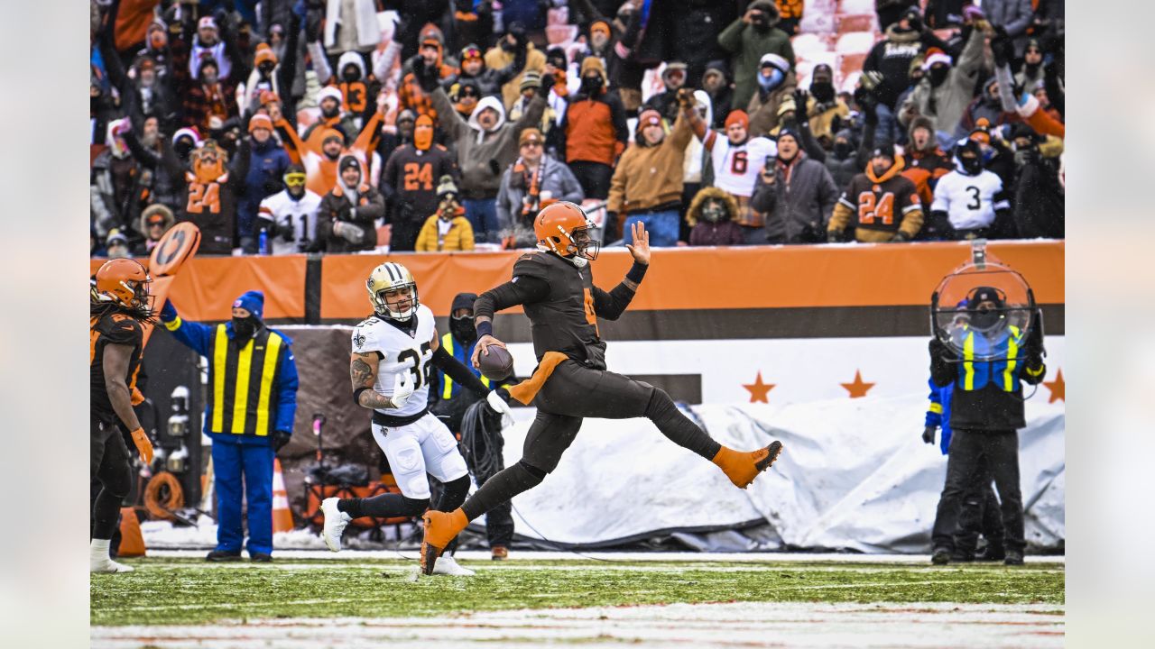 Cleveland Browns vs New Orleans Saints: How to watch live for free  (12/24/22) 