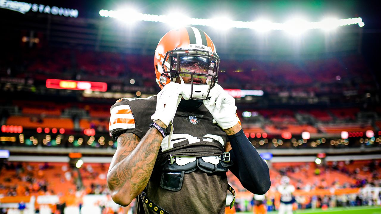 Photos: Week 7 - Broncos at Browns Pregame