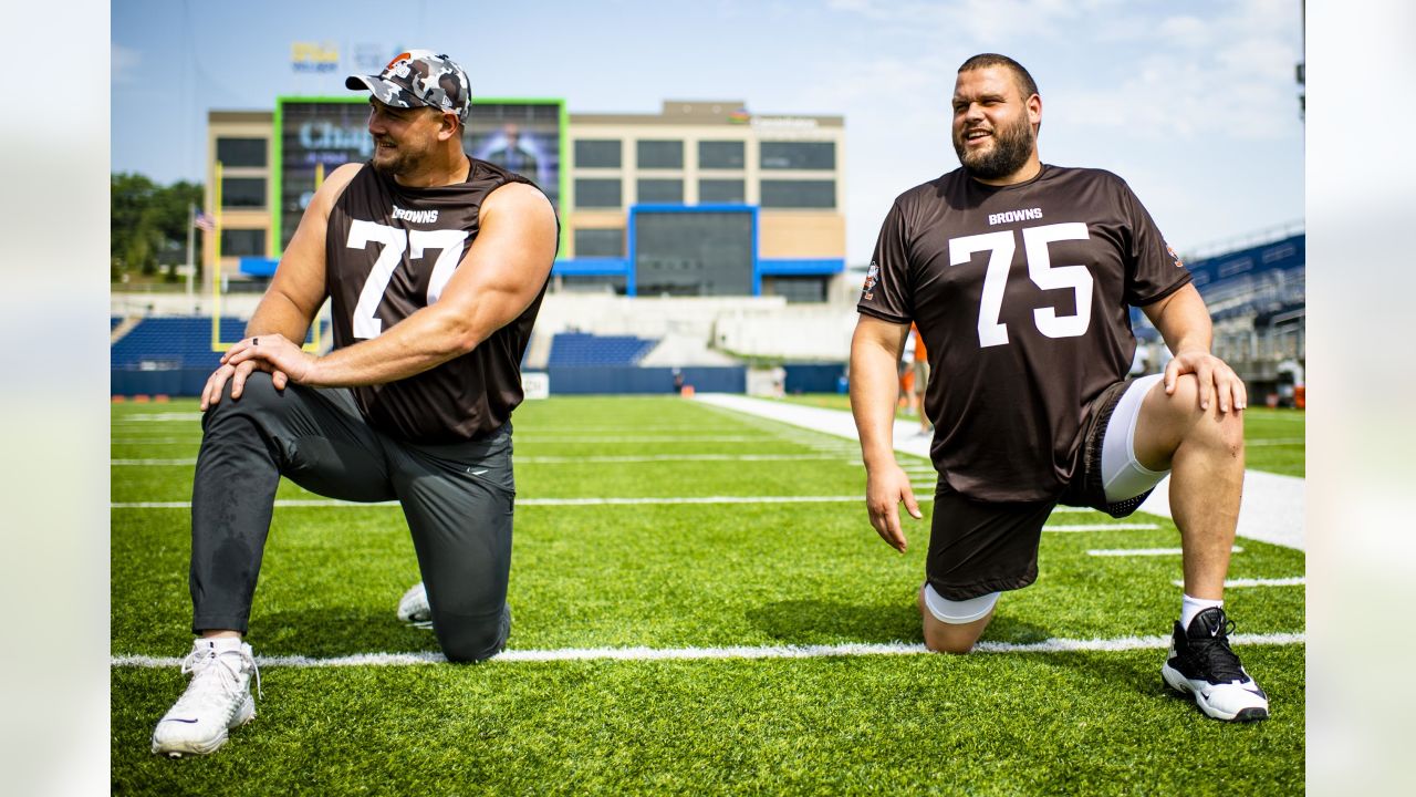 Browns visit Pro Football Hall of Fame for Day 2 of minicamp